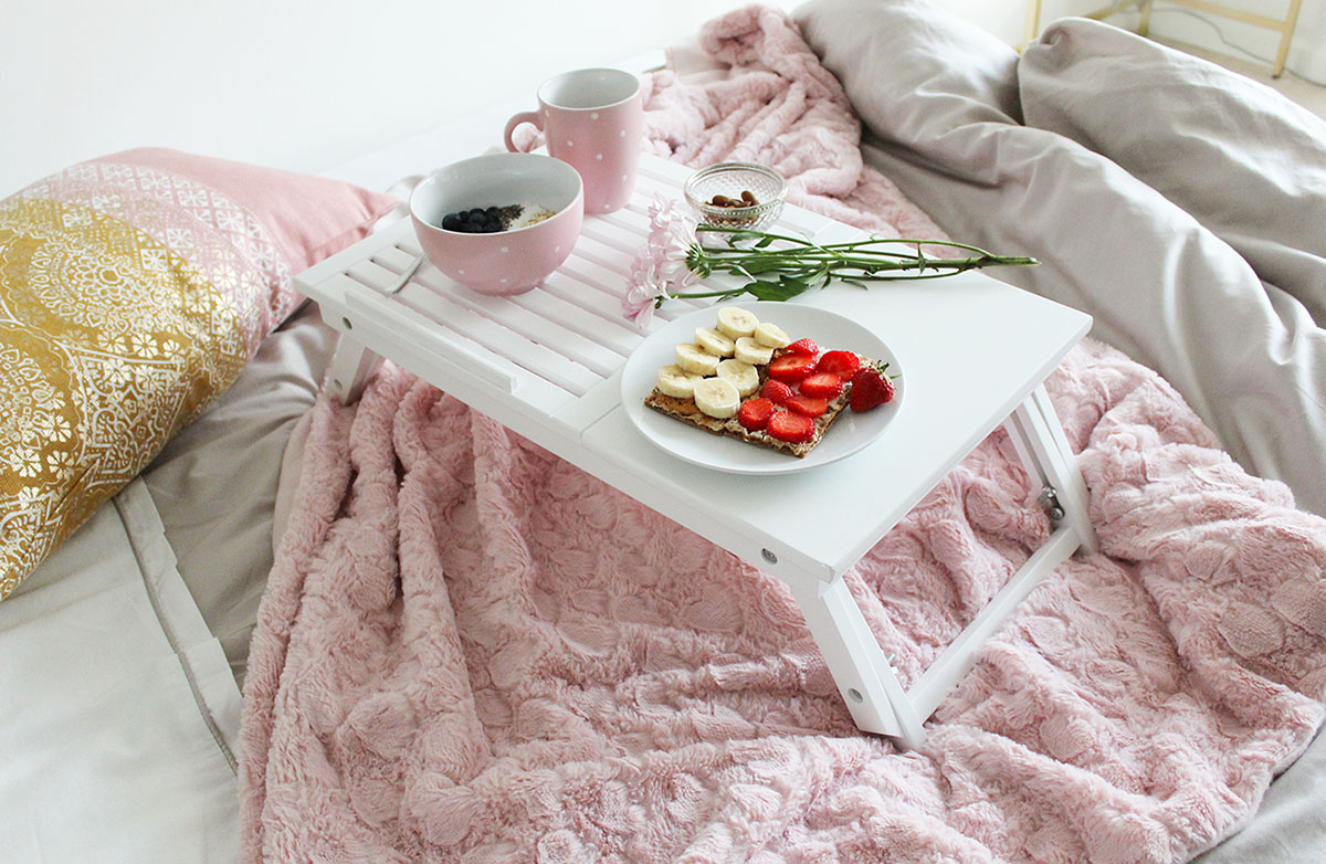 Sunday Breakfast in Bed