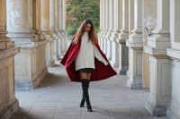 Overknees Konstantin Starke Grau