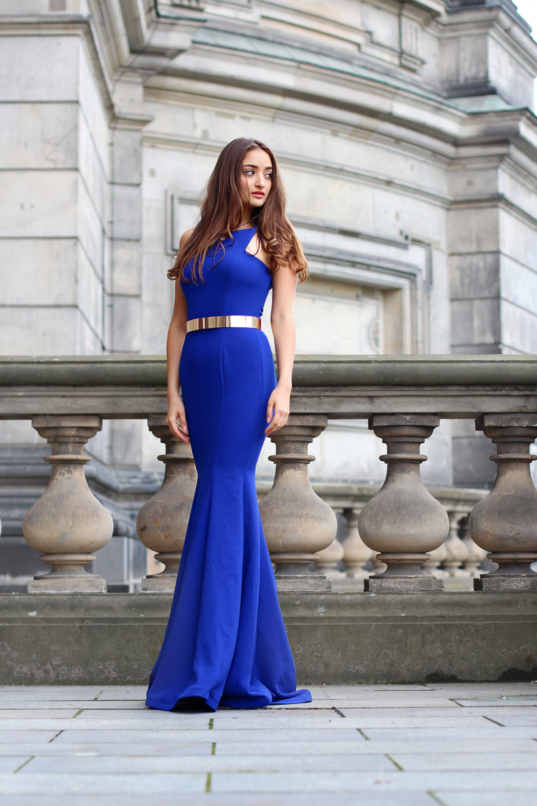 cold bite Engaged A dream in Royal Blue – Wearing a Nicole Bakti Dress - Personal Blog by  Ranim Helwani